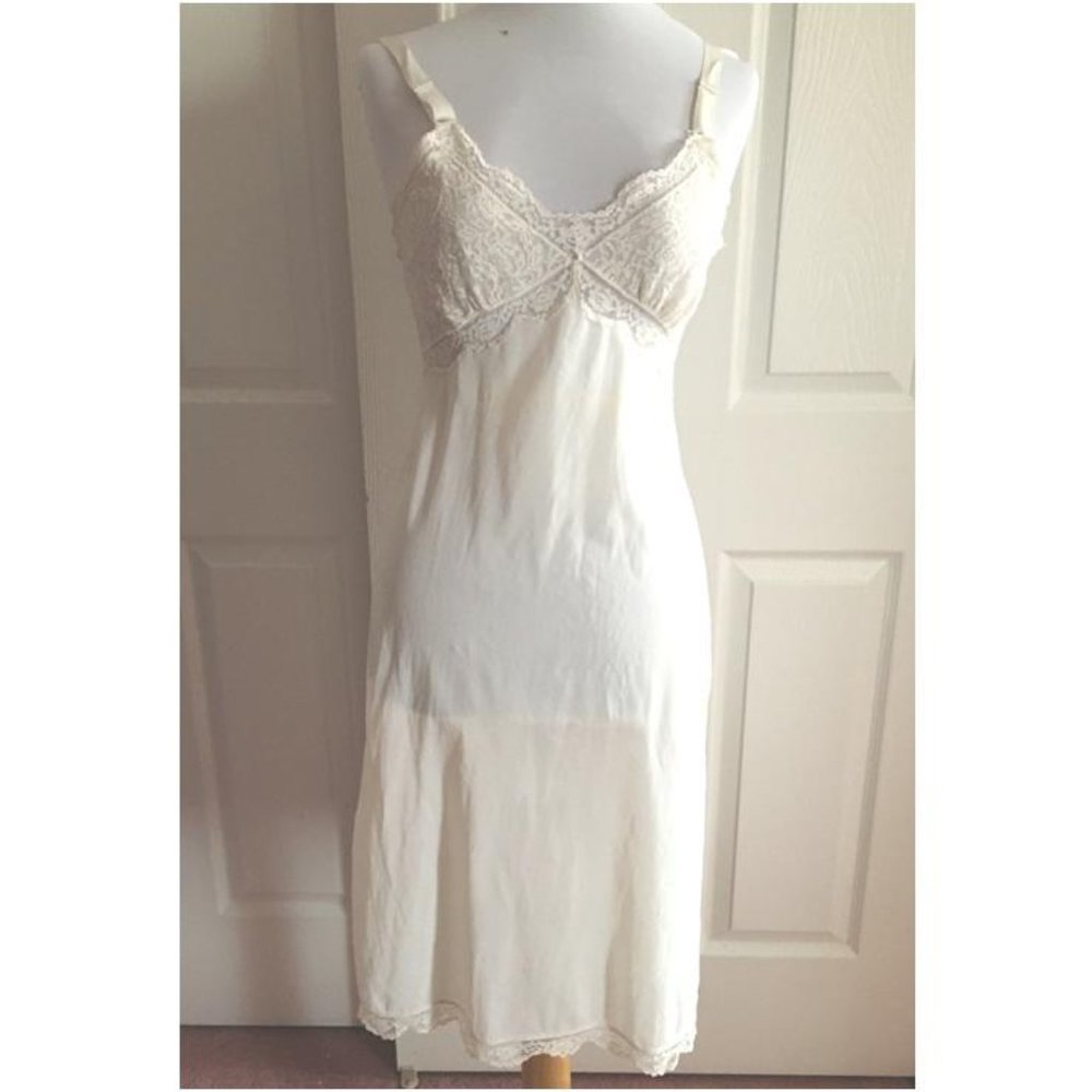 Vintage Aristocraft by Superior Nylon Full Slip